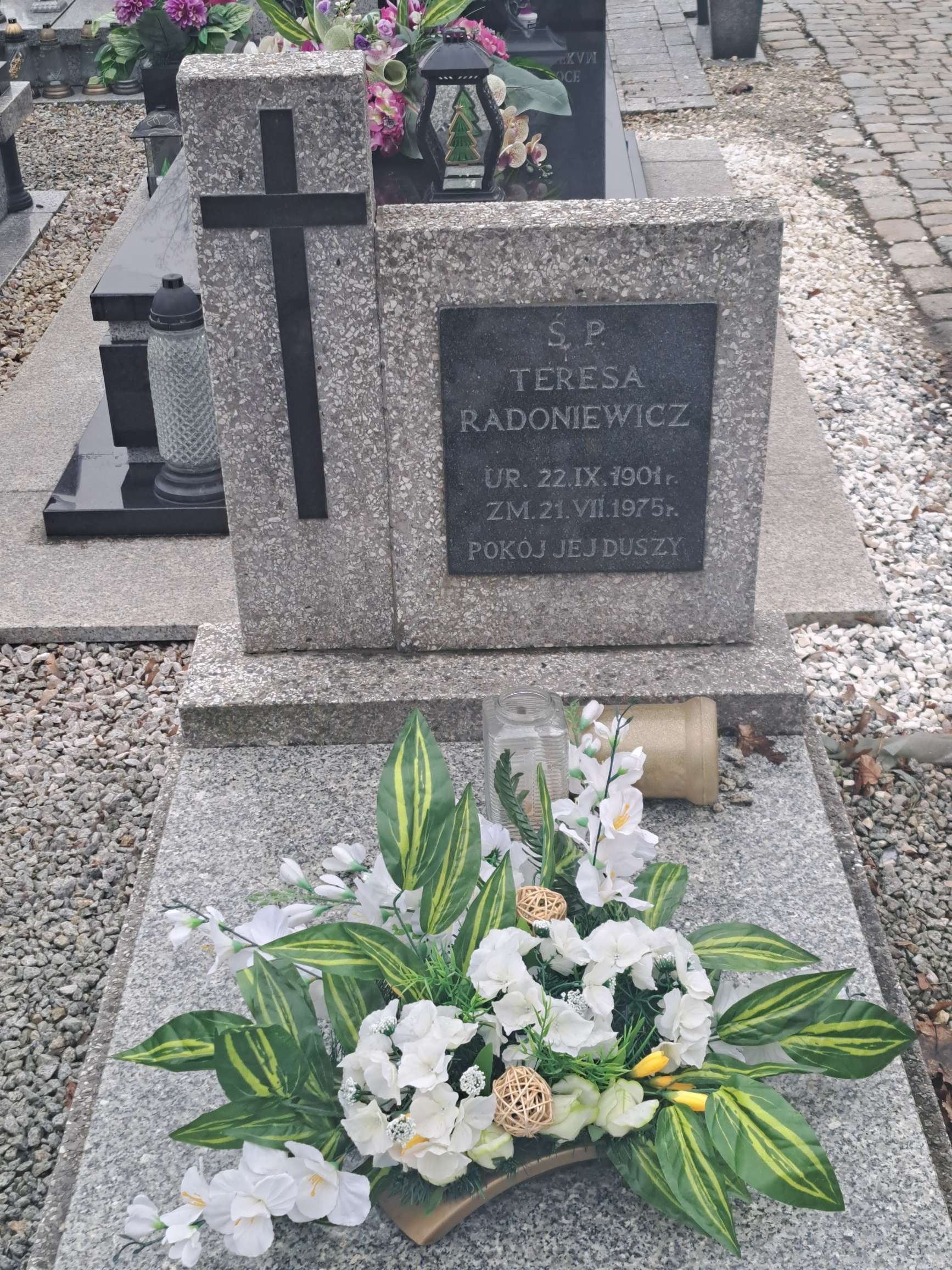 Grób Teresa Radoniewicz