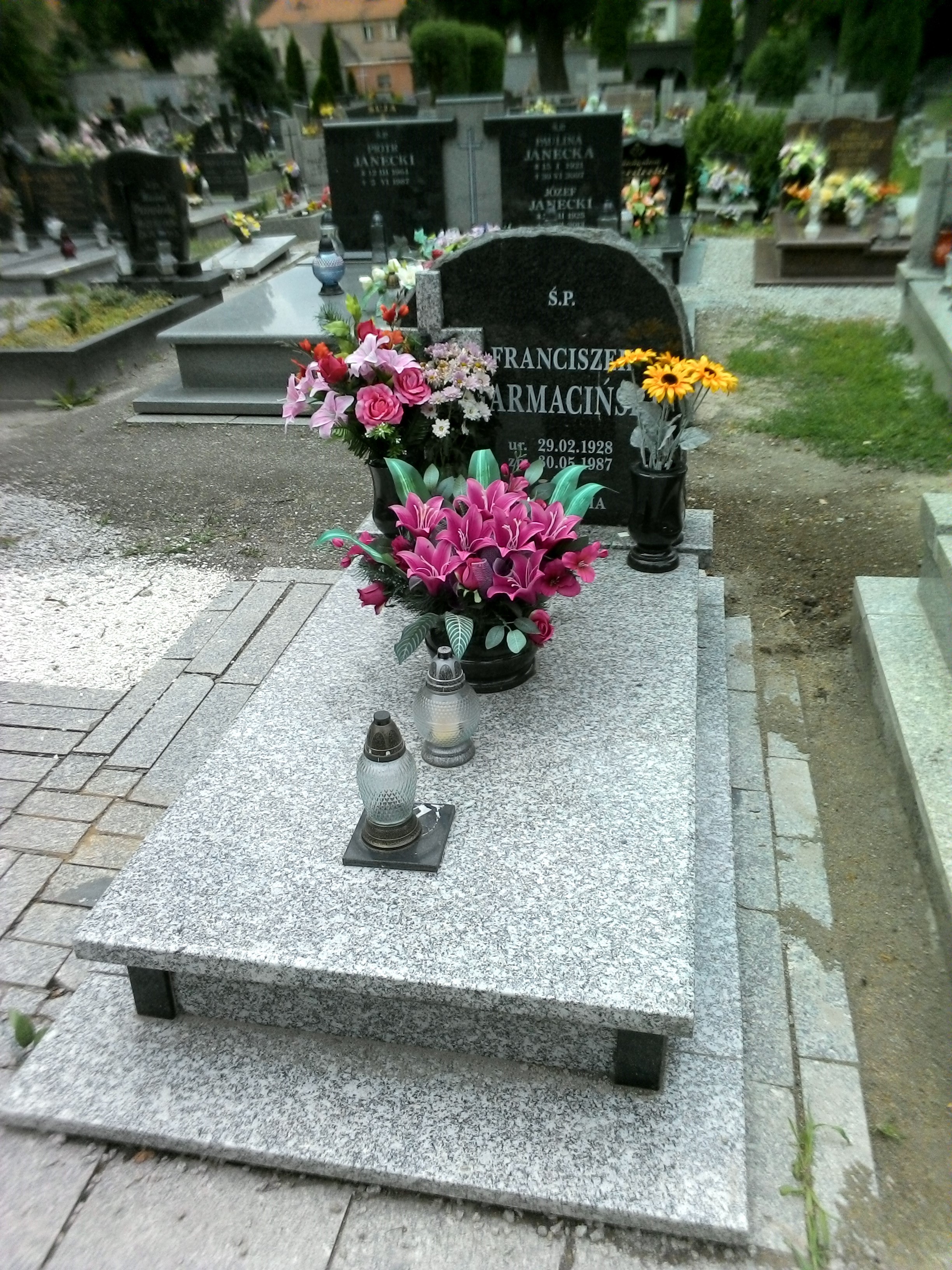 Grób Franciszek Harmaciński