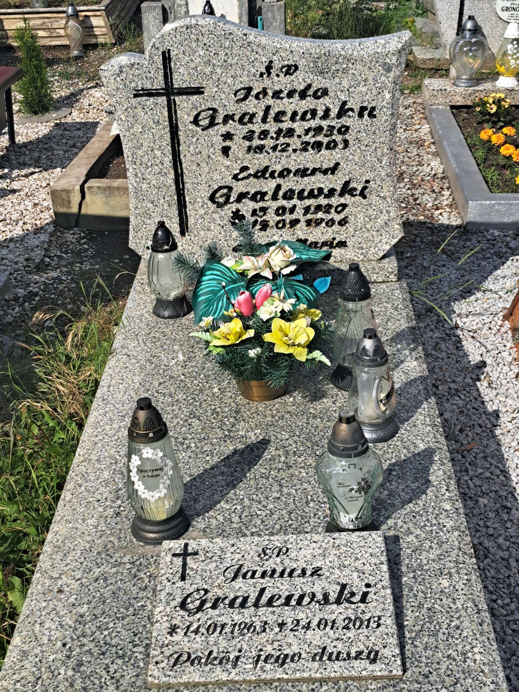 Grób Edmund Gralewski