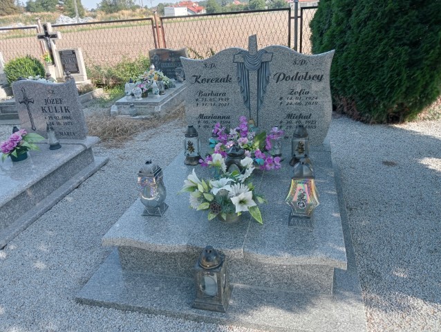 Grób Marianna Korczak