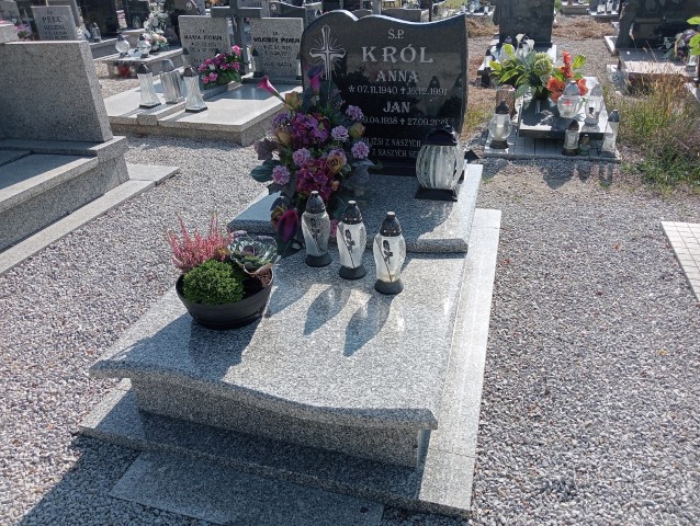 Grób Jan Król